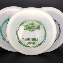 Load image into Gallery viewer, Innova Classic Glow Champion Leopard3 - stock
